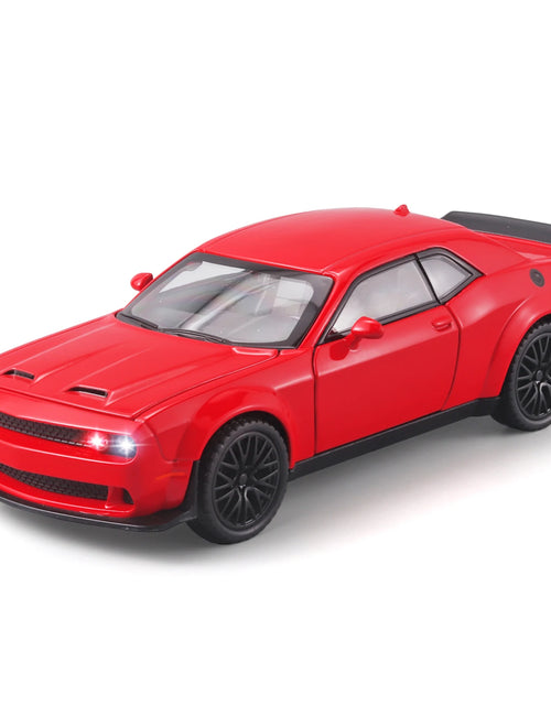 Load image into Gallery viewer, 1/32 Hellcat Redeye Alloy Diecast Muscle Car Model Sound &amp; Light Children&#39;S Toy Collectibles Birthday Gifts Original Box Present
