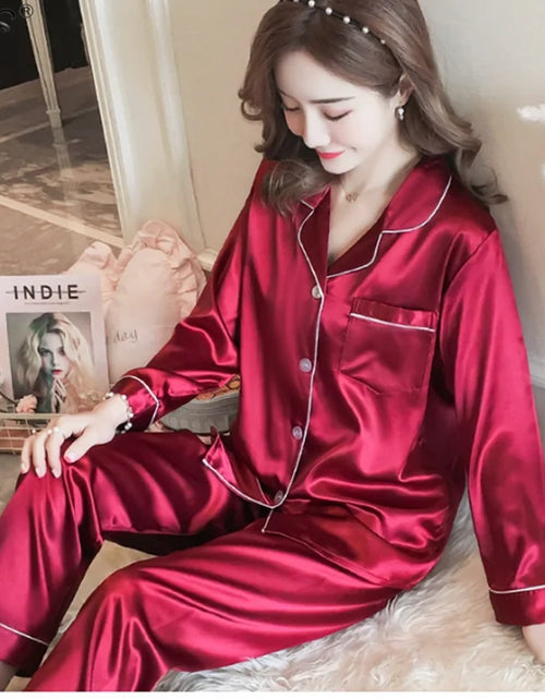 Load image into Gallery viewer, Women Silk Satin Pajamas
