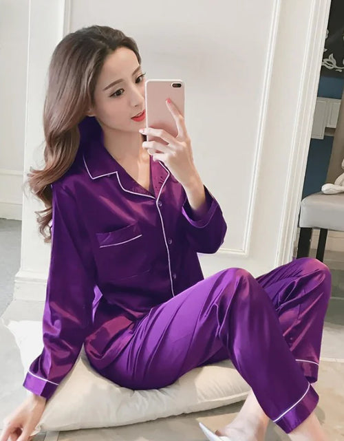 Load image into Gallery viewer, Women Silk Satin Pajamas
